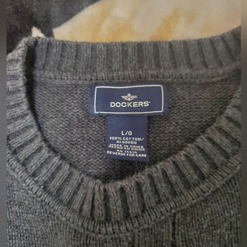 Men's Dockers  Blue and Gray Sweater